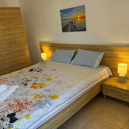 White Pearl 公寓 索佐波尔