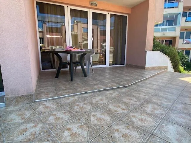 White Pearl Apartament Sozopol