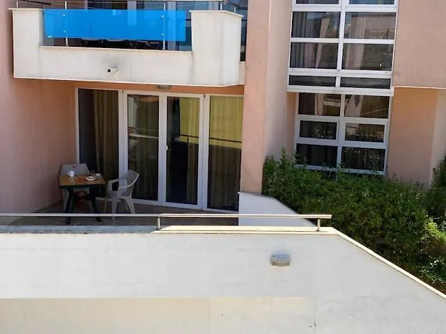 White Pearl Apartament *