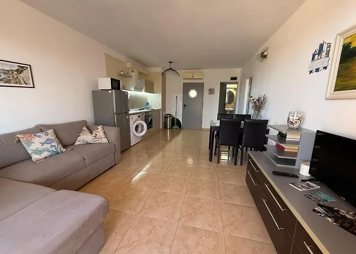 White Pearl Apartament *